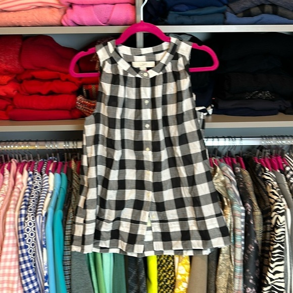 LOFT Tops - Loft black and white gingham sleeveless top NWT size XS